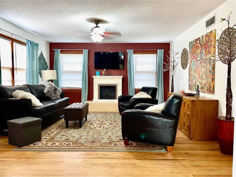 Luxury Oasis- 1 Bedroom Romantic Getaways Lubbock Exterior photo